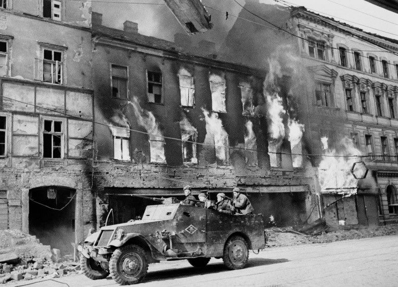 Разрушенная Вена. Апрель 1945 г.