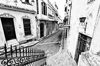 Старая Гавана. (Код изображения: 14010)