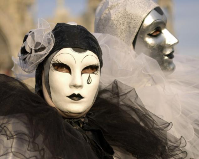 маска для карнавала