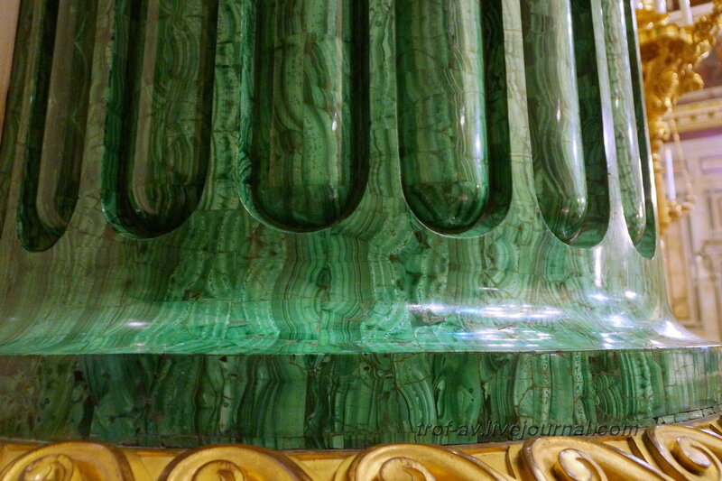 Колонна из зеленого малахита, Исаакиевский собор (собор преподобного Исаакия Далматского), Санкт-Петербург