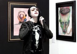 Выставка картин Мэрилина Мэнсона в Москве