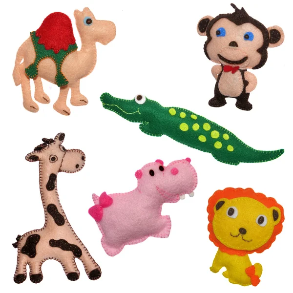 Войлочные игрушки сафари животных — стоковое фото