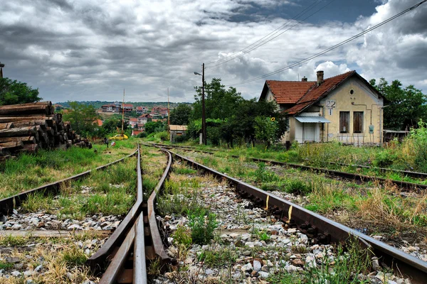 Железнодорожная станция в Македонии — стоковое фото