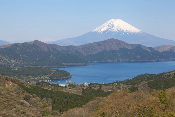 Гора Фуджи и achi озеро в зимний сезон — стоковое фото