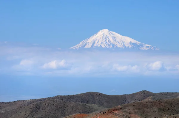 Гора Арарат в Армении — стоковое фото