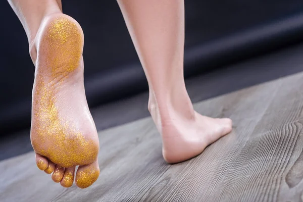 Крупным планом ноги womans — стоковое фото