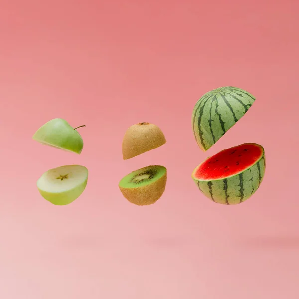 Нарезанного арбуза с яблок и киви — стоковое фото