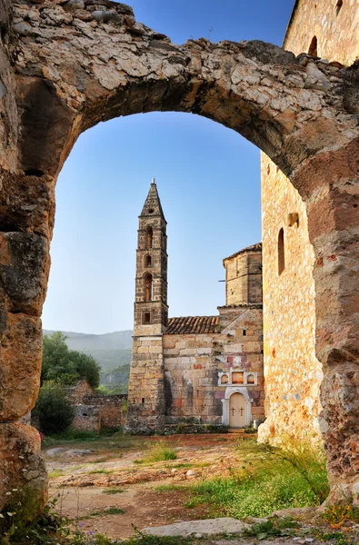 Старая церковь в Кардамили — стоковое фото