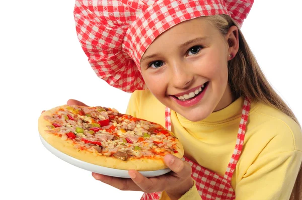 Маленькая девочка с пиццей — стоковое фото