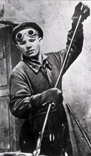 12 as a student of the Lyubertsy Technical School 10 at his practical training as a steel worker. 1951..jpg