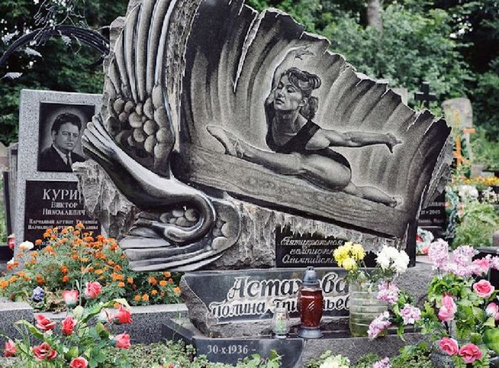 надгробия, кладбище. украина, красиво,