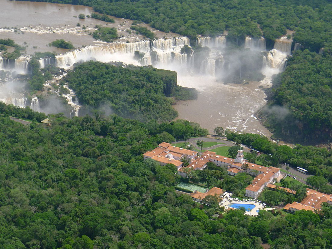 Отель у водопада Игуасу, фото