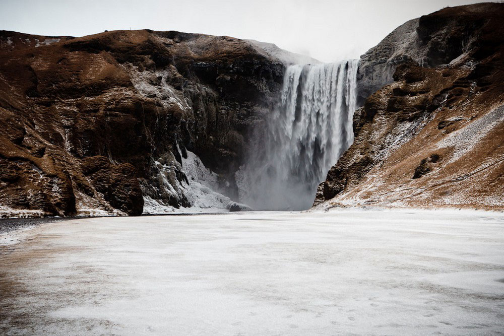 Skogafoss зимой