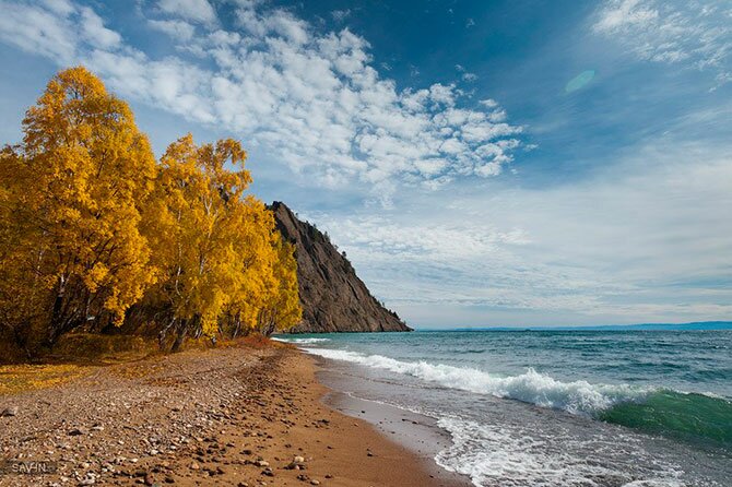 Золотая осень на Байкале