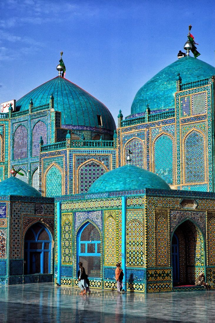 Blue Mosque in Mazar-eSharif, Afghanistan. #travel