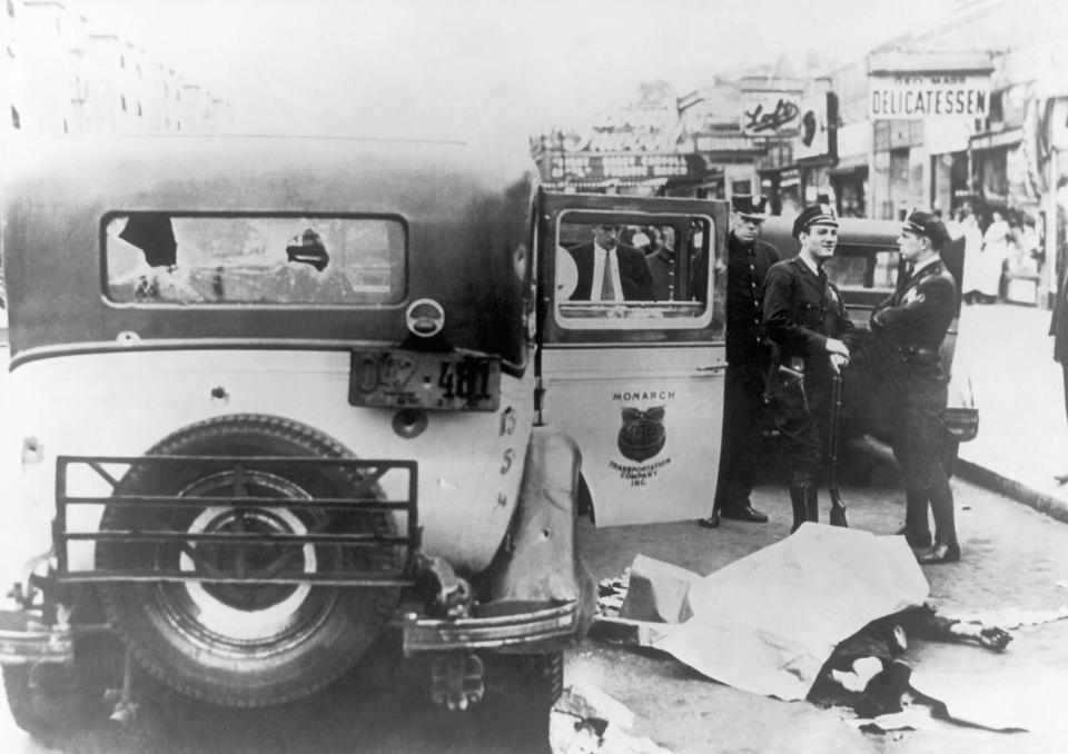 Черно-белые фотографии жестокого мира гангстеров Америки 1930-х годов