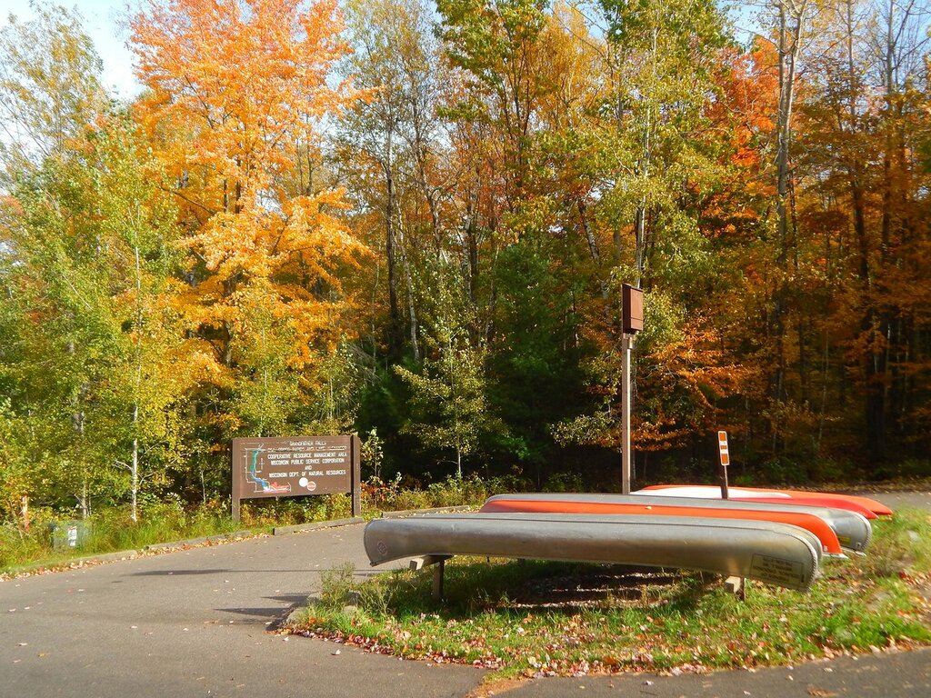 В осеннем парке.