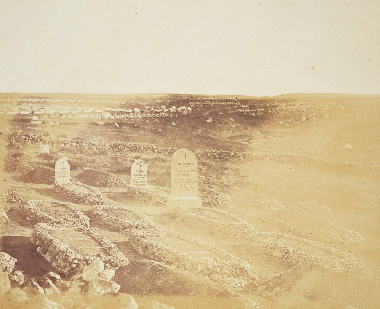 Могилы 77-го полка на британском кладбище возле Севастополя