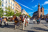 Конные экипажи в главной площади в Кракове | Фото