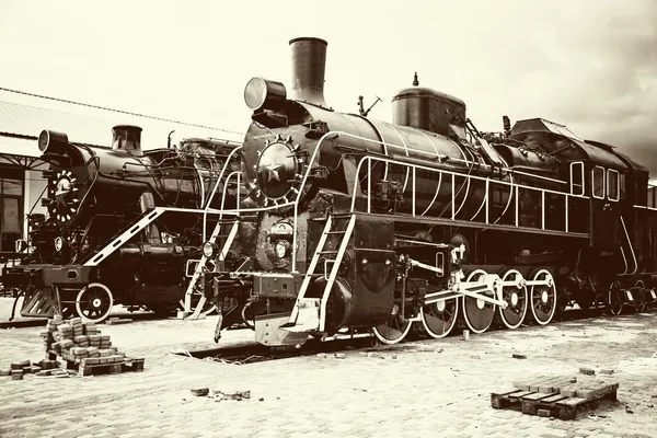 Ретро старые паровозы поезда — стоковое фото