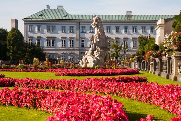 Вид на Зальцбург с Mirabellgarten? — стоковое фото