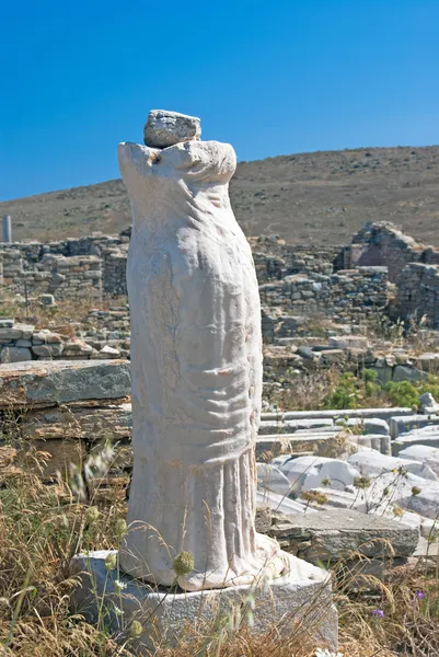 Древняя статуя Артемиды в белый мрамор на острове Делос, g — стоковое фото