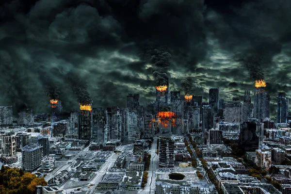 Кинематографическое изображение разрушенного города с копией пространства — стоковое фото
