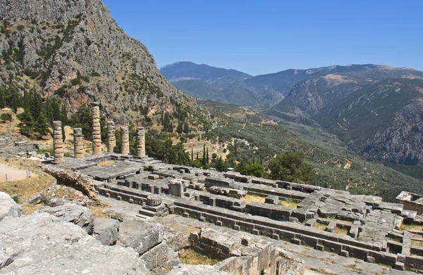 Храм Аполлона в Delphi археологических раскопок в Греции Стоковая Картинка