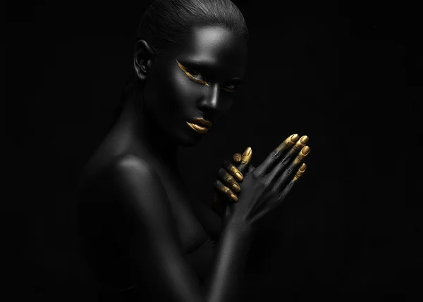Красота портрет красивая негритянка — стоковое фото