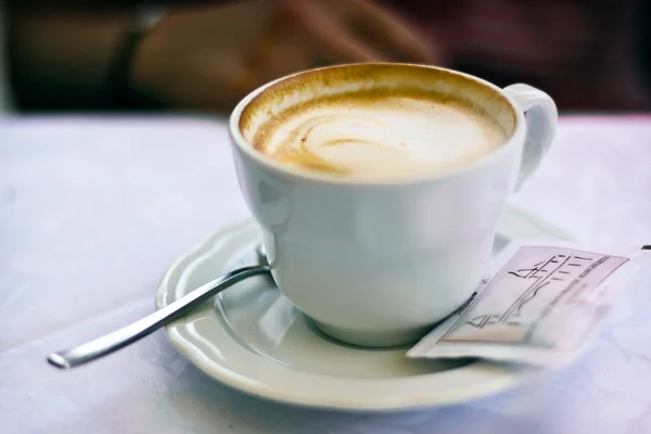 Чашка кофе и сахар — стоковое фото