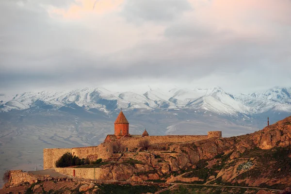 Монастырь Хор Вирап в Армении — стоковое фото