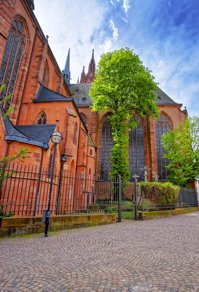 Frankfurt Cathedral in Frankfurt am Main in Germany — стоковое фото