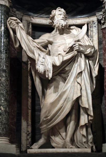 Статуя bartholomew апостол — стоковое фото