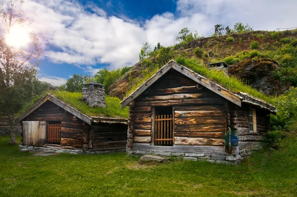Красивый вид о древнем скандинавском пейзаже деревни и сельской местности — стоковое фото