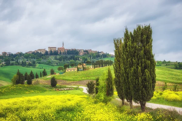 Вечно красивым и каждый сезон Пиенца в Тоскане — стоковое фото