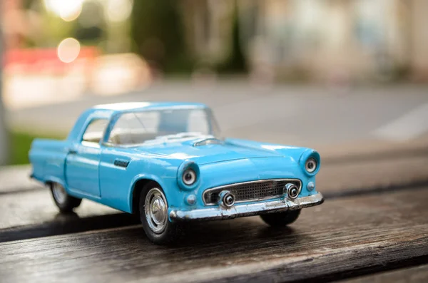 Модель игрушечный автомобиль — стоковое фото