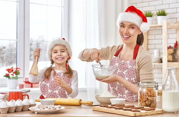Приготовление Рождество печенье — стоковое фото