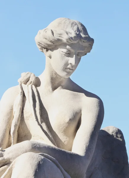 Fragment of antique statue of goddess of love Aphrodite (Venus) — стоковое фото
