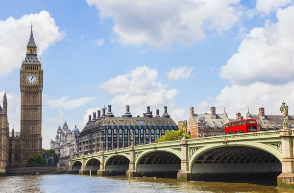 Биг-Бен и Вестминстерский мост, Лондон, Англия — стоковое фото