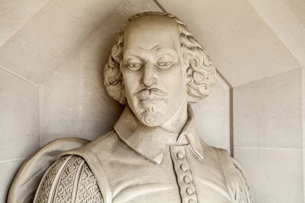 Уильям Шекспир Скульптура в Лондоне — стоковое фото
