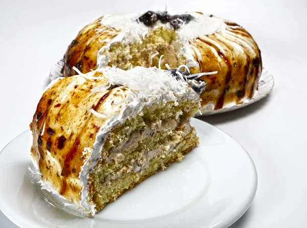 Кусочек торта на плите Стоковое Фото