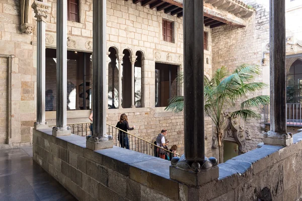 Монастырь музея picasso — стоковое фото