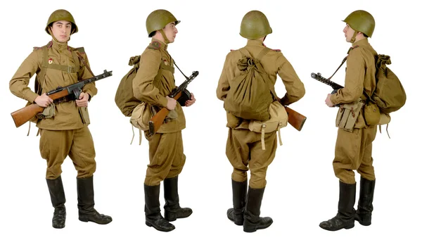 Советский солдат в wwii, фронте, представляет и назад — стоковое фото