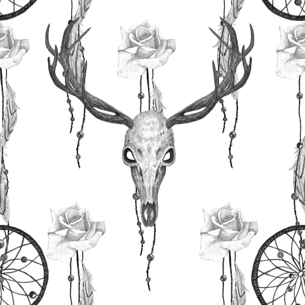 Deer skull and rose pattern. — стоковое фото