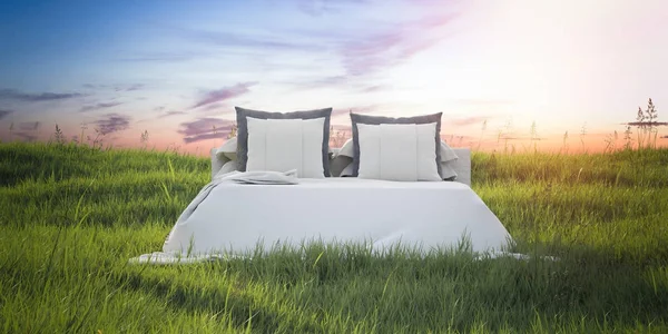 Белоснежная кровать в поле красивые летние. 3D визуализация — стоковое фото