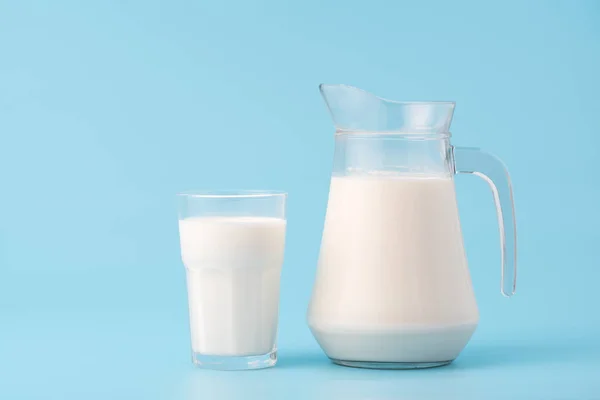 Молоко молоко — стоковое фото