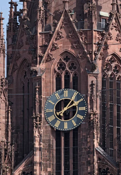 St Bartholomaus Frankfurter Dom Cathedral in Frankfurt am Main, Germany — стоковое фото