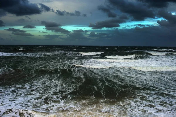 Шери Океан Тяжелыми Облаками День Португалия Лицензионные Стоковые Фото