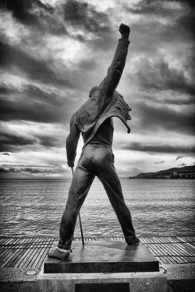 Монтрё, Швейцария - 23 октября 2017: Фредди Меркьюри статуя — стоковое фото