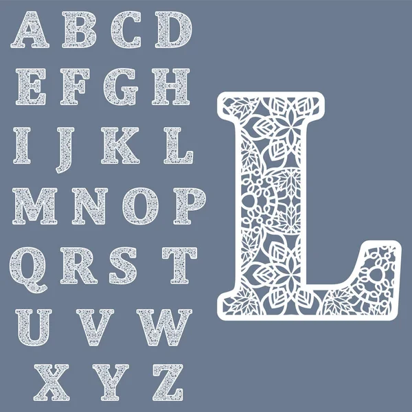 Шаблоны для вырезания букв. Полный английский алфавит. Может использоваться для лазерной резки. Фантазии кружева письма — стоковый вектор
